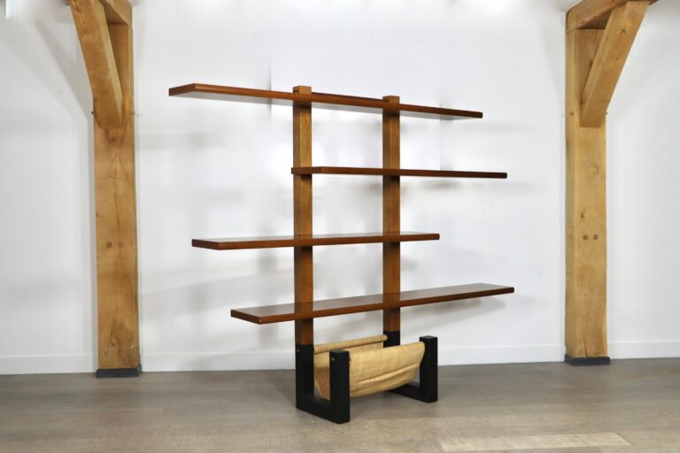 Mid century modular wall unit by Roberto Pamio and Renato Toso for Stilwood 1970