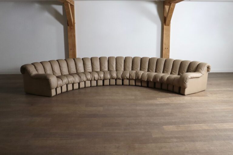 De Sede DS 600 “Non-Stop” sectional sofa by Heinz Ulrich, Ueli Berger and Eleanora Peduzzi-Riva, 1980s