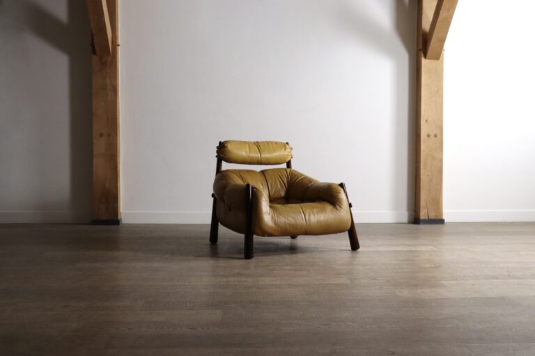 Percival Lafer MP-81 lounge chair in Yellow leather, Brazil 1970s